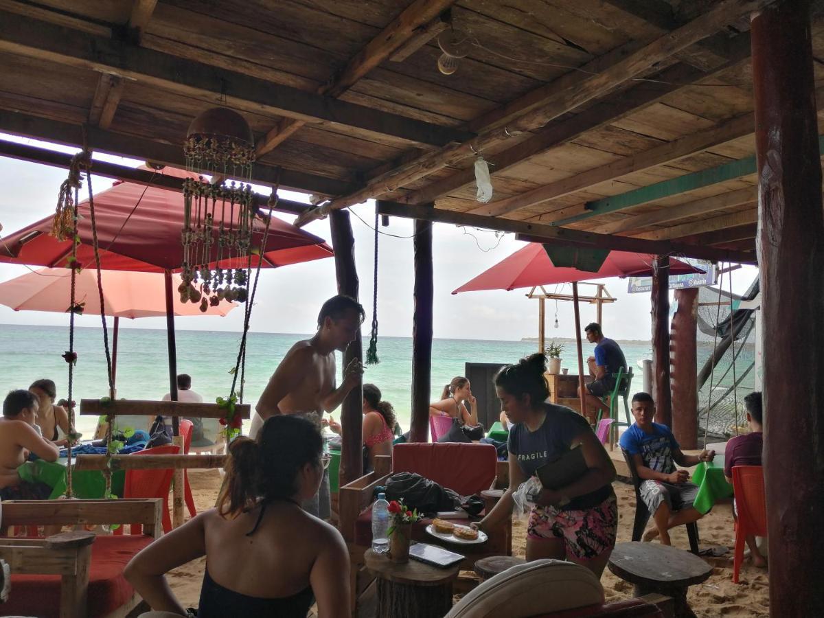 Zulu Hostal Плая-Бланка Экстерьер фото
